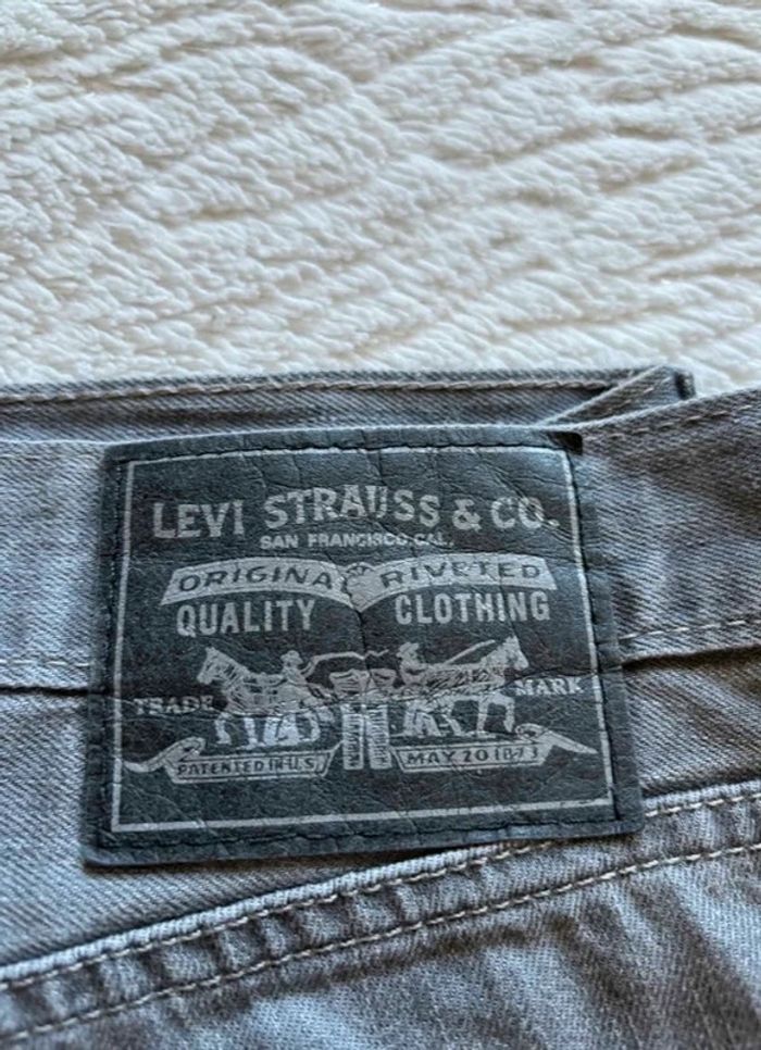 Jean Levi’s homme gris 511 gris coupe regular straight droit taille M/L W28/29 - photo numéro 2