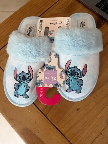 Chaussons Stitch Disney neufs 36
