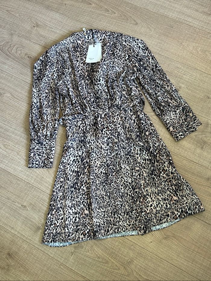 Robe léopard neuve à manches longues Kocca taille XS - photo numéro 8