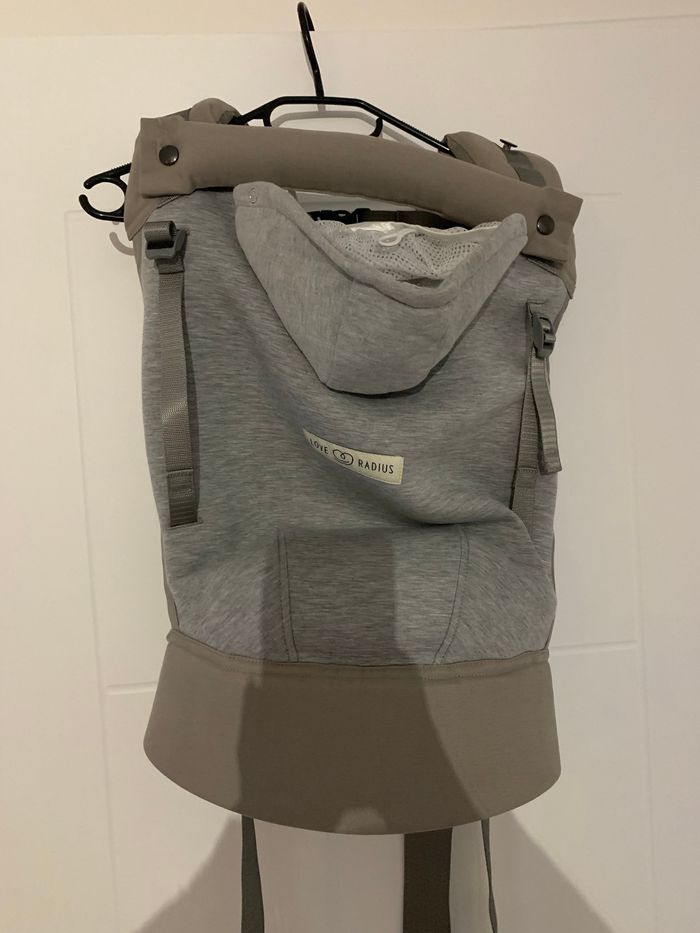 Porte bébé Love radius