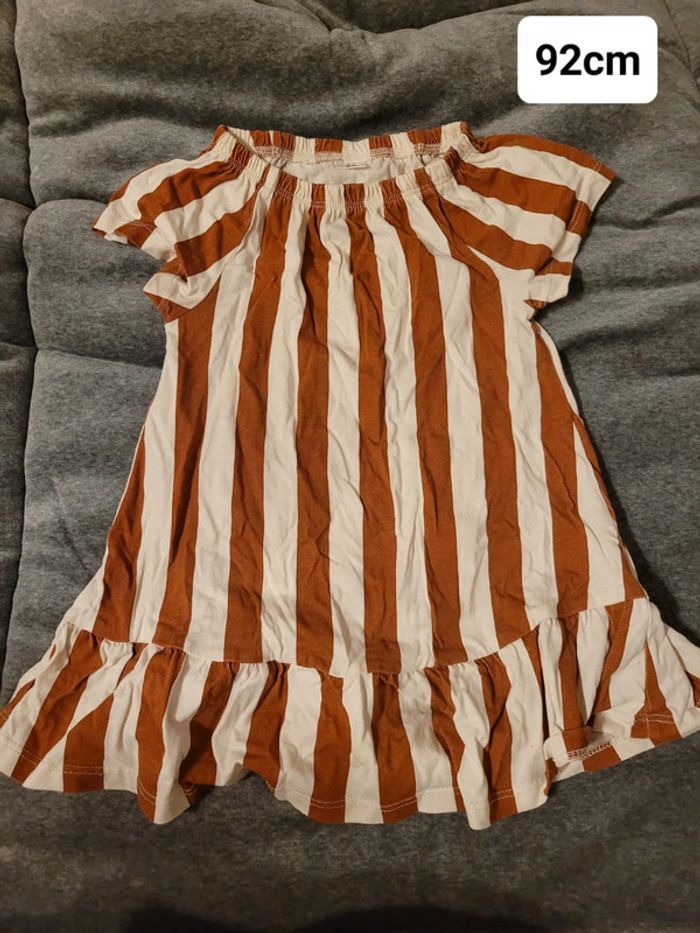 Robe à rayures