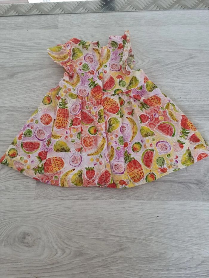 Robe 6 mois - photo numéro 2