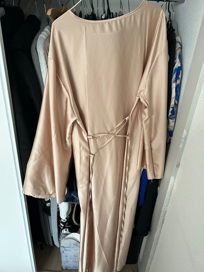 Robe de soirée - photo numéro 3