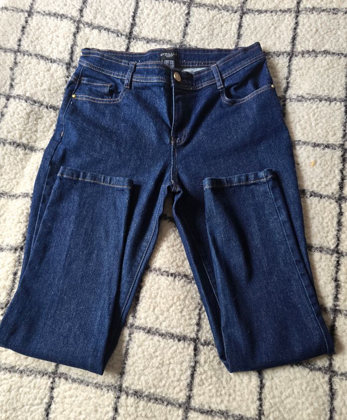 📌 Jean slim Neuf - Cyrillus