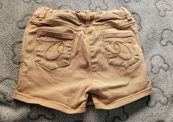 Short dentelles 6 ans - photo numéro 4