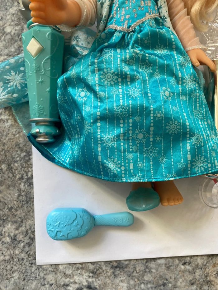 poupee Disney jakks pacific Elsa - photo numéro 3
