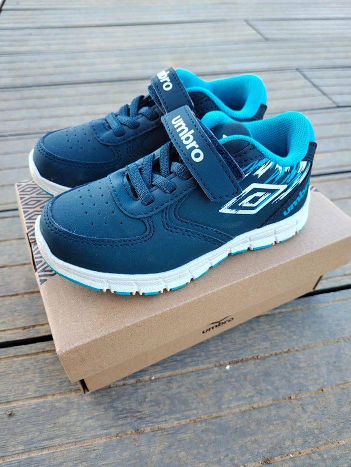Baskets à scratchs Umbro P.25 - photo numéro 3