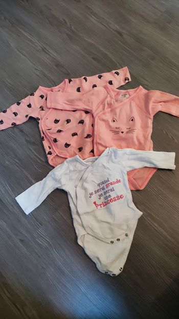 3 Bodies manches longues