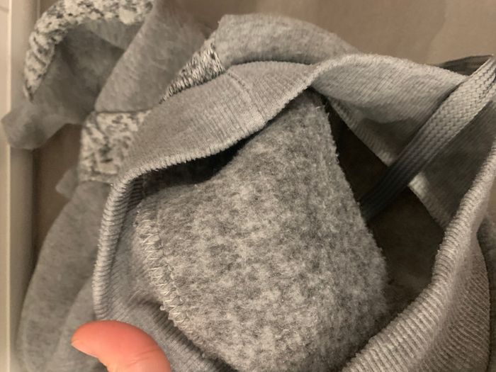 Pull capuche - photo numéro 4