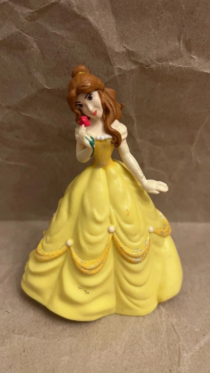 Bullyland - Disney - figurine princesses Belle 10cm