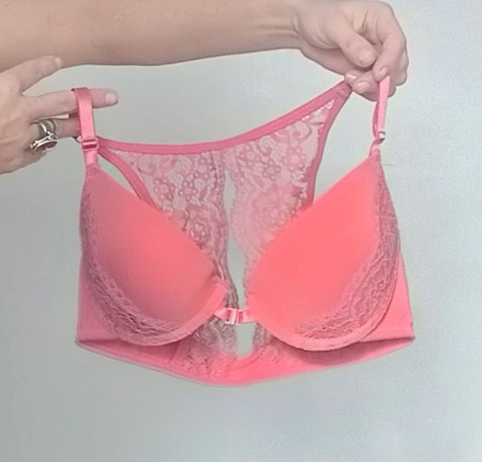 Soutien gorge corail dos nu dentelle 90B