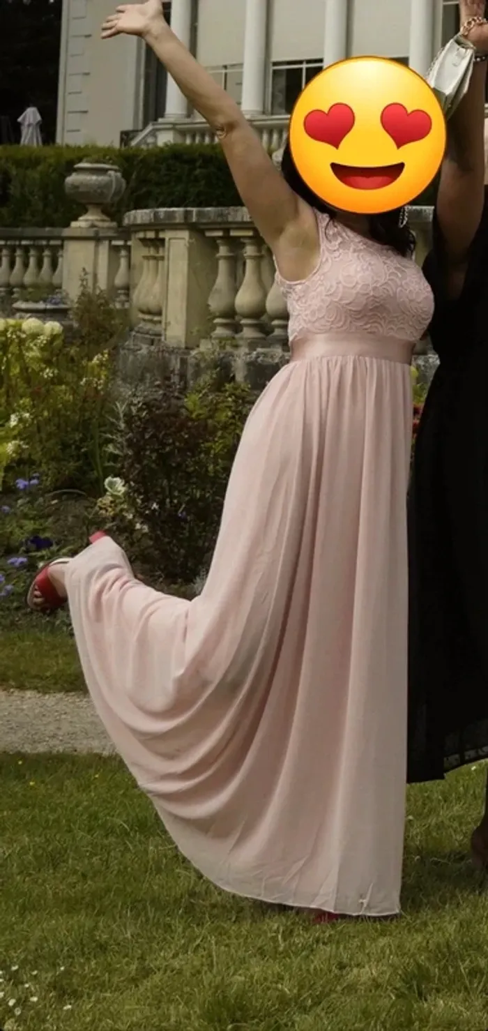 Robe de cérémonie