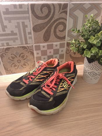 Baskets Skechers Go Run taille 38