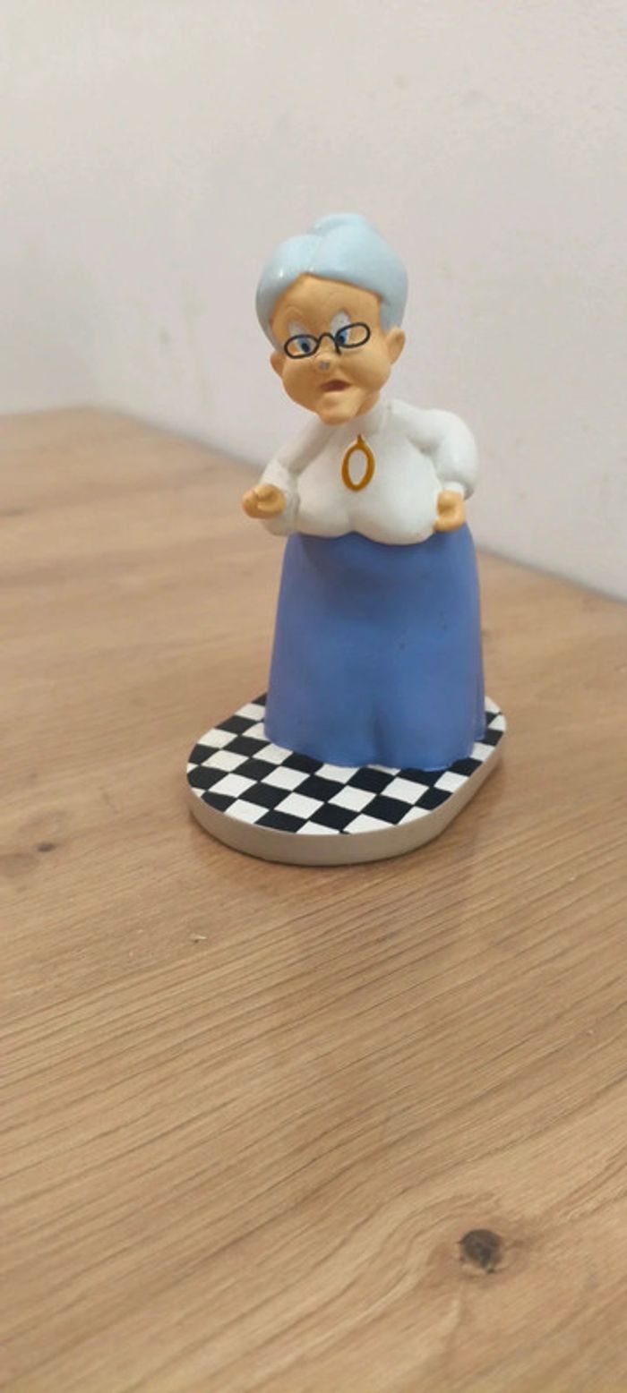Figurine mémé Warner Bros