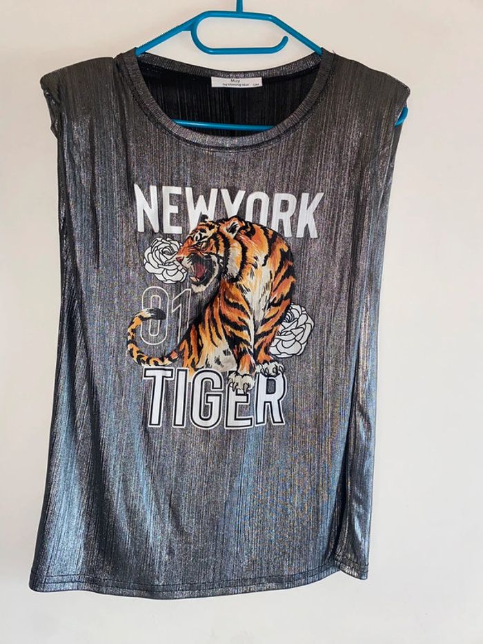 T shirt S/M