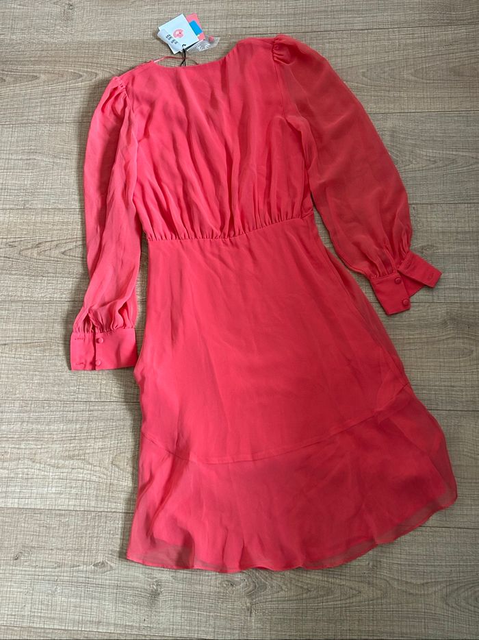 Robe rose corail neuve Naf Naf taille 36 (valeur 70€) - photo numéro 8