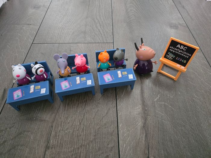 En classe avec Peppa Pig