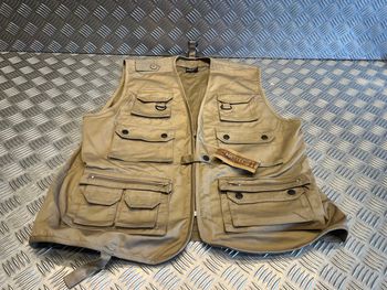 Veste gilet sans manche reporter kaki 14 poches coyote mil-tec 10701104 taille m neuf