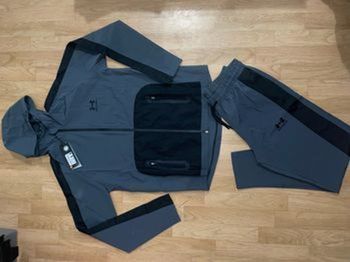 Survêtement Under armour