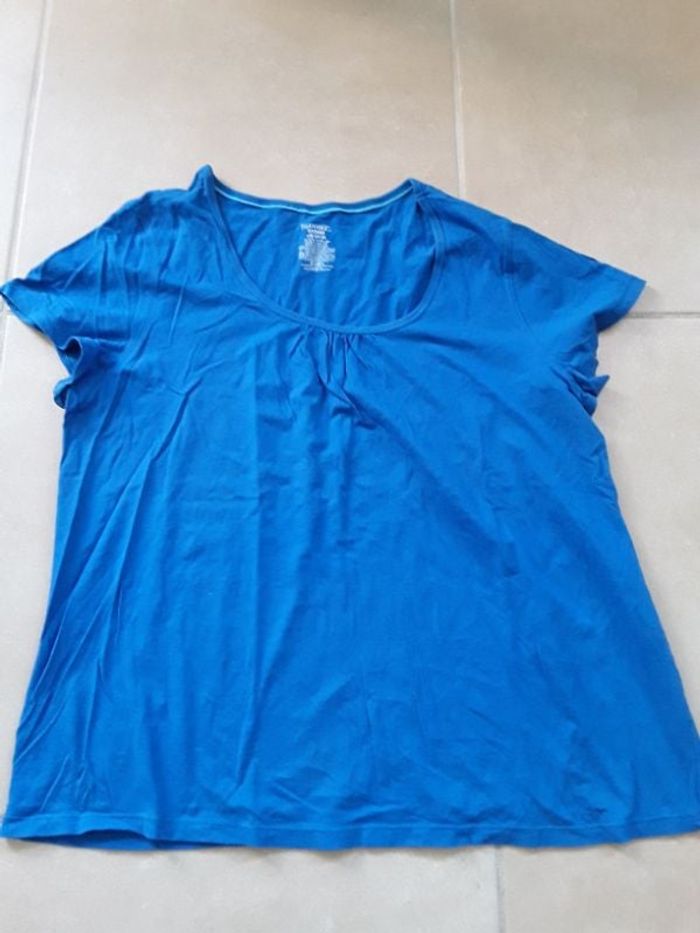 T-shirt bleu femme 46 TBE