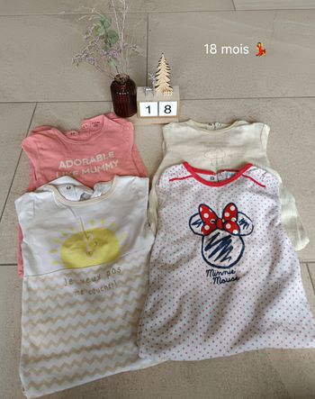 lot  pyjamas 18 mois 