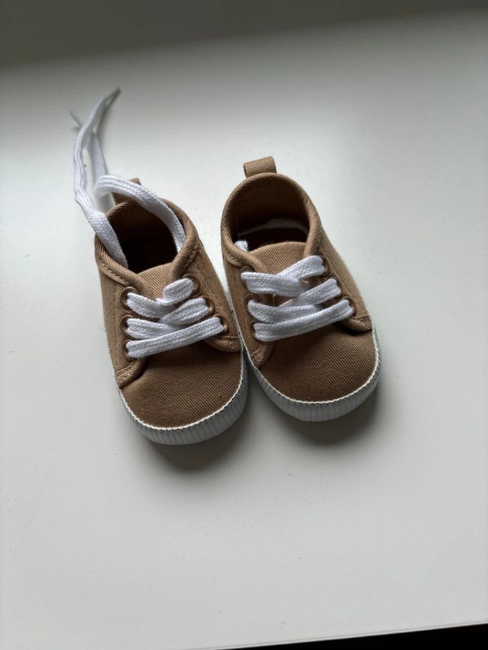 Chaussures bébé 0/3 mois