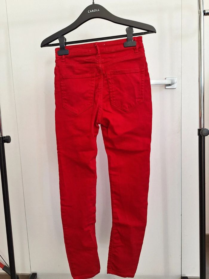 Jean rouge pull and bear femme 36 S - photo numéro 2