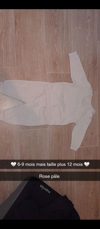 Body et pyjama fille 6-9-12 mois