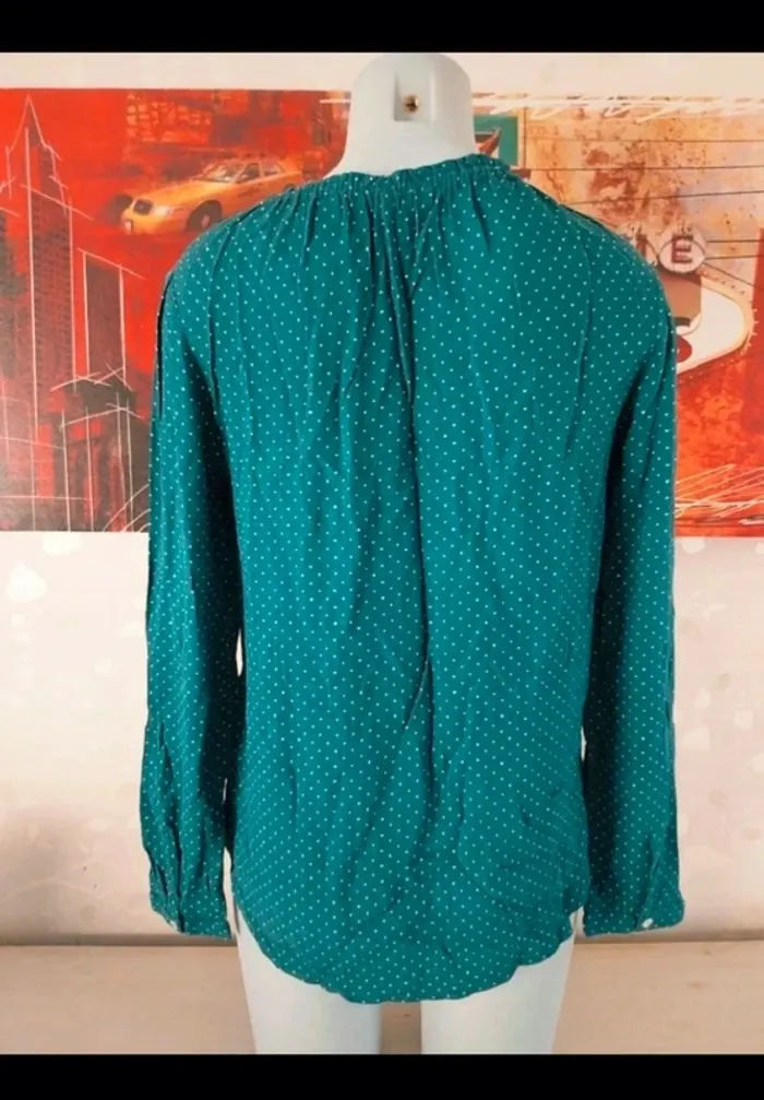 Haut à pois vert canard – taille 38 - photo numéro 2