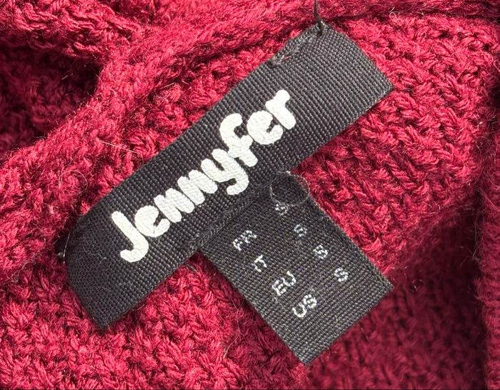 🌸 Pull bordeaux noir blanc Jennyfer 🌸 - photo numéro 4