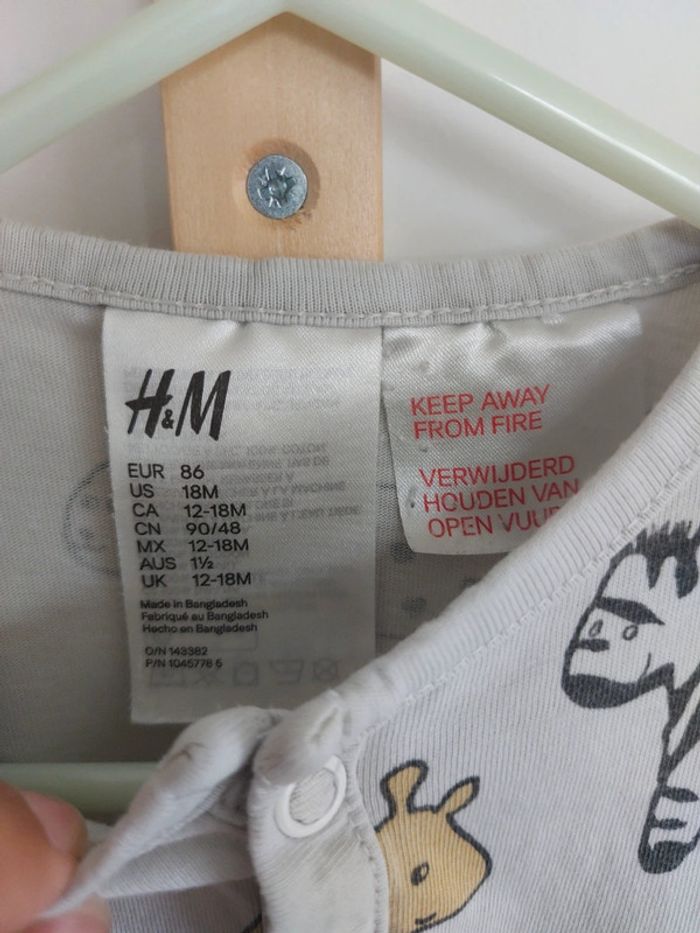 Pyjama/grenouillère sans pied H&M 12-18 mois - photo numéro 2