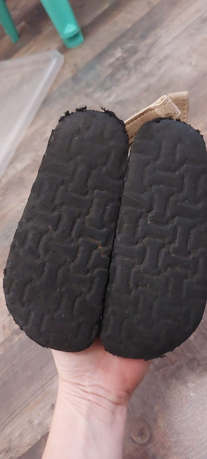 Sandale 26 3 euros - photo numéro 2