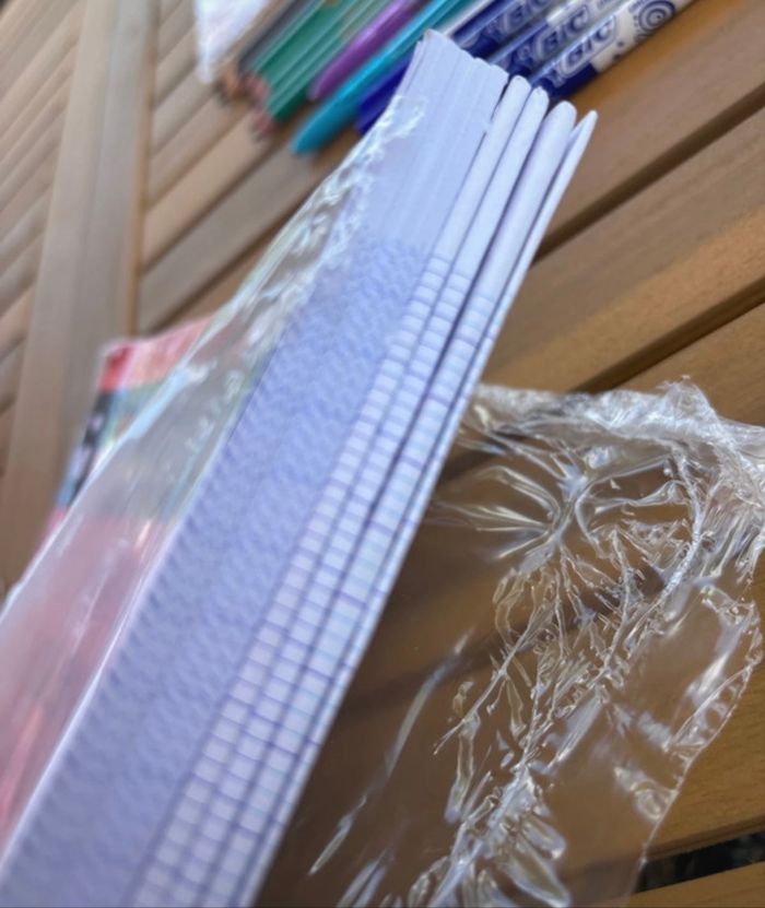 Fournitures scolaires - photo numéro 4
