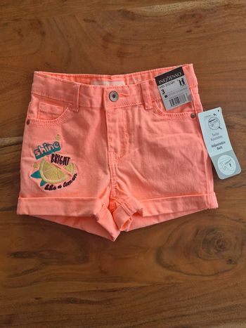 Short fille fluo 3 ans neuf