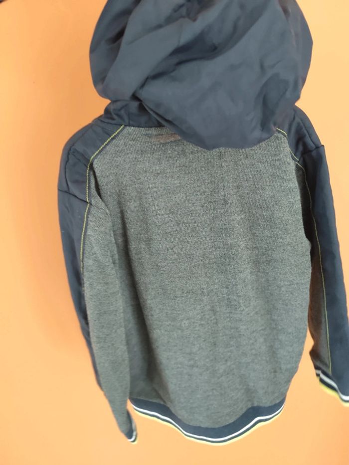 Veste avec capuche - photo numéro 3