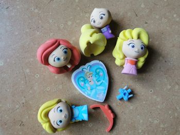 Figurines Disney Princesses lot de pièces