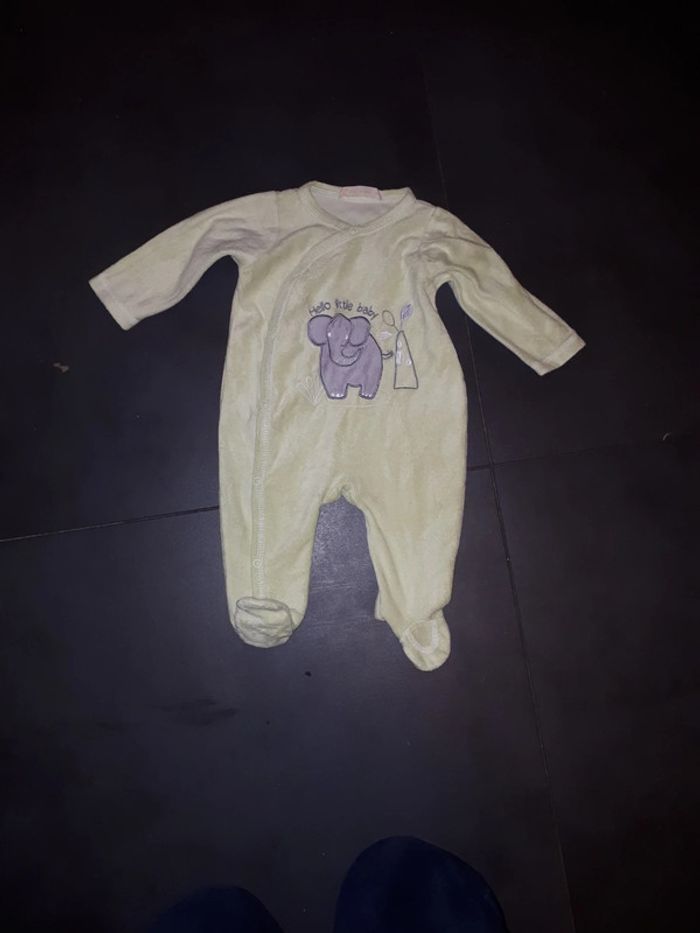 Grenouillère velours Gémo 3 mois