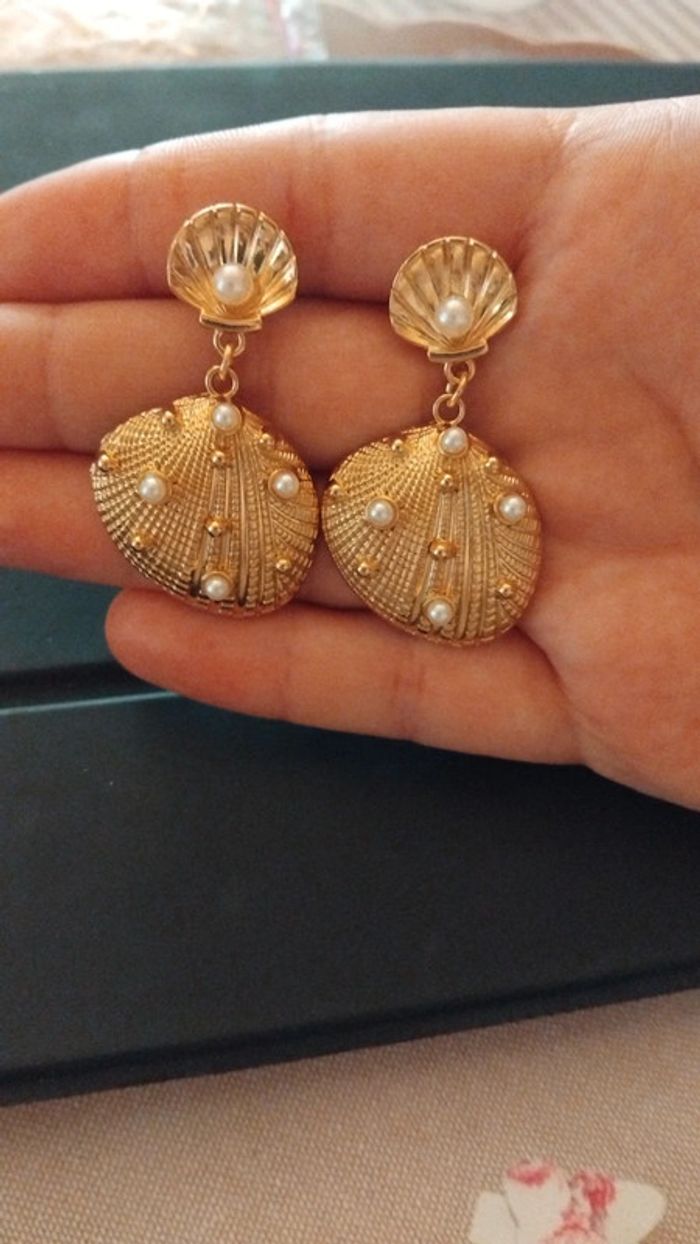 Boucles d'oreilles neuves - photo numéro 2