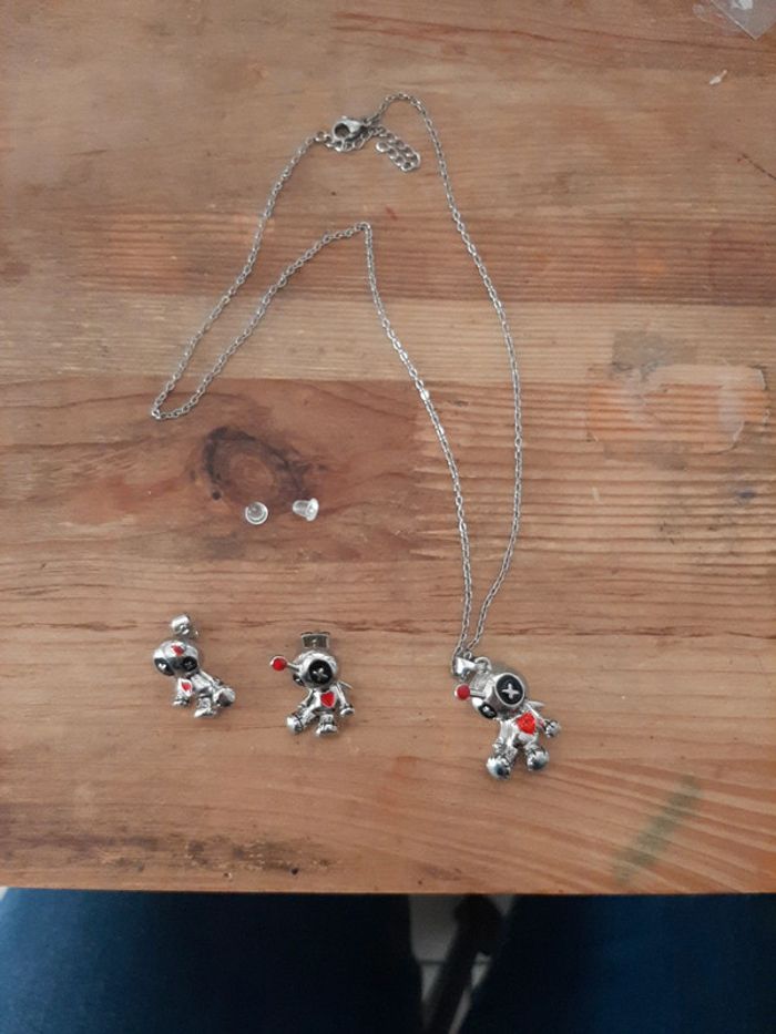 Ensemble collier er boucles