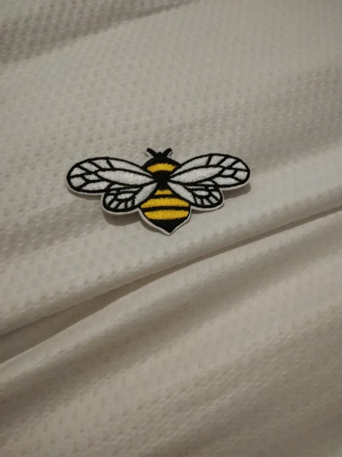 Patch a broder abeille