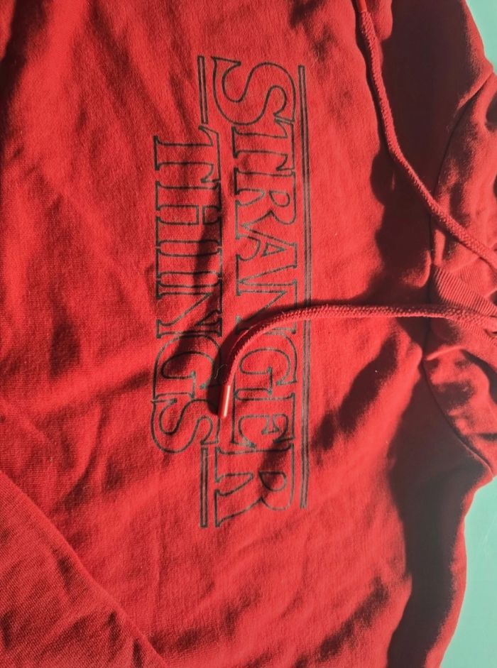 Sweat stranger things - photo numéro 2