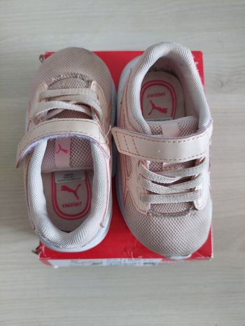 Baskets Puma fille pointure 21