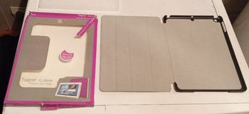 Protection Samsung tab3 10.1" noir neuf