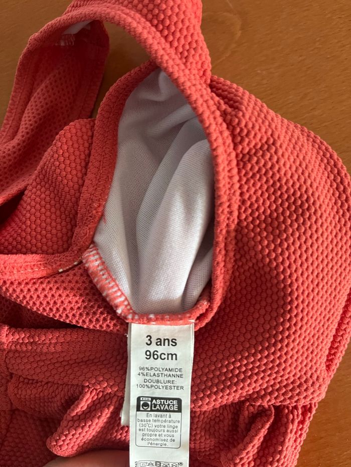 Maillot de bain - photo numéro 4