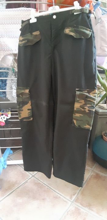 Pantalon cargo