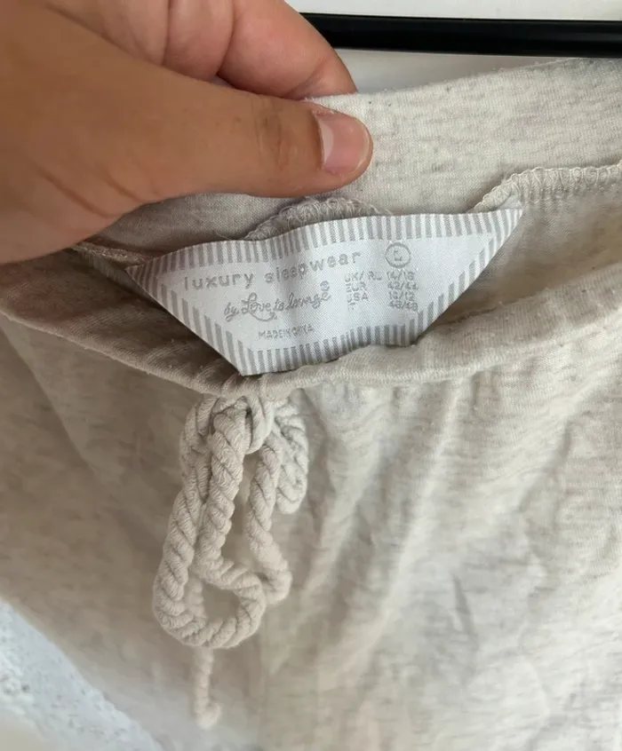 Short beige et dentelle femme taille 42/44 luxury - photo numéro 3