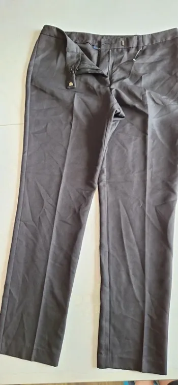 Pantalon noir femme taille 42