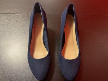 Escarpins velours bleu marine La Halle T38 – très bon état