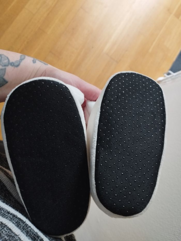 Chausson fille neuf Marie Disney - photo numéro 3