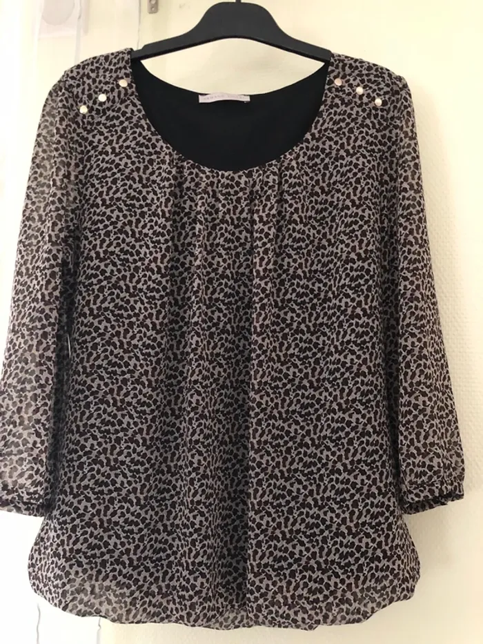 Blouse Armand Thiery doublée base elastiquee taille 38